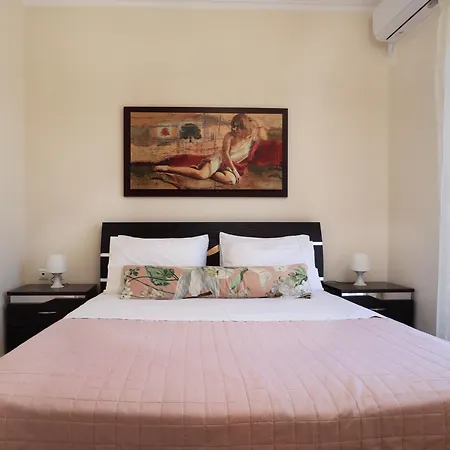 Frezia 3 Apartman *