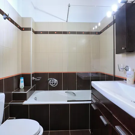 Frezia Apartment 3