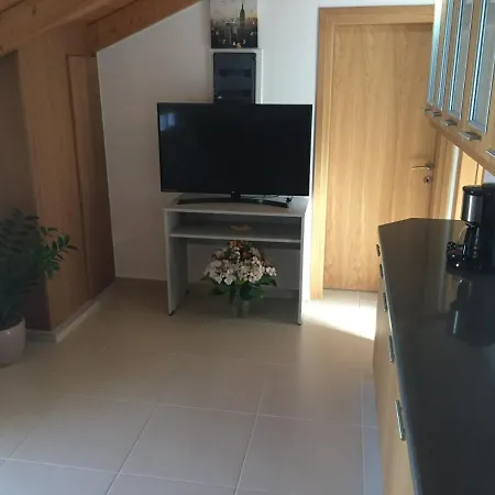Sofita Attic Apartment Lefkada City