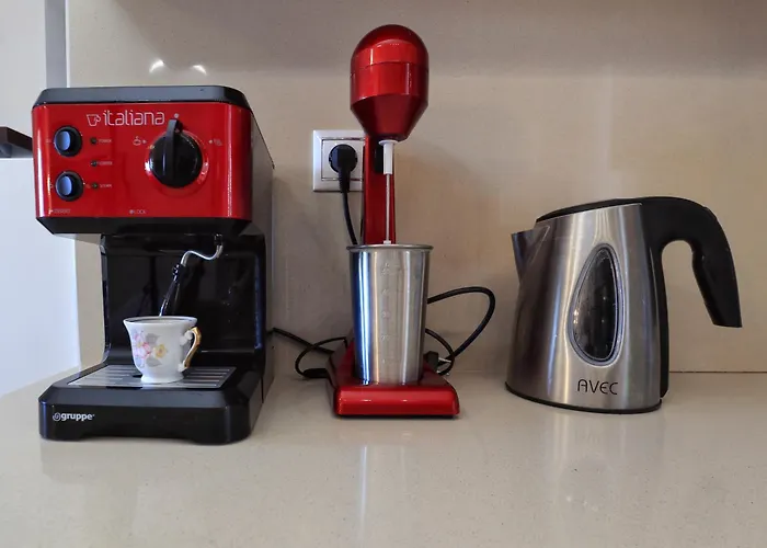 Frezia Apartment 3 *